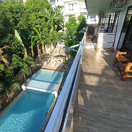 Jalyn'S Resort Sabang Puerto Galera Kültér fotó