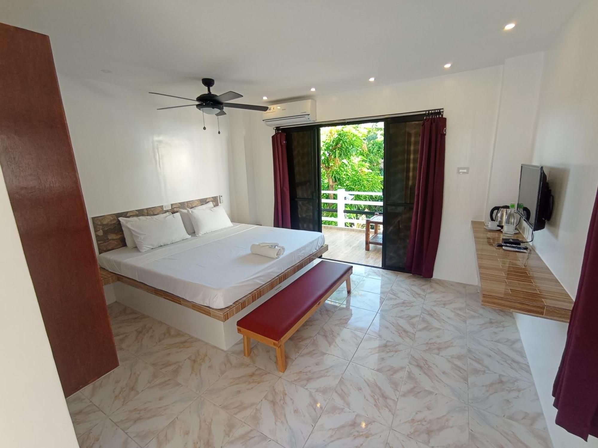 Jalyn'S Resort Sabang Puerto Galera Kültér fotó