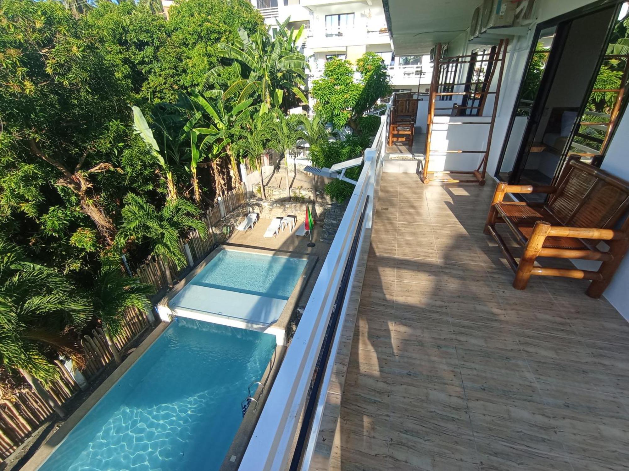 Jalyn'S Resort Sabang Puerto Galera Kültér fotó
