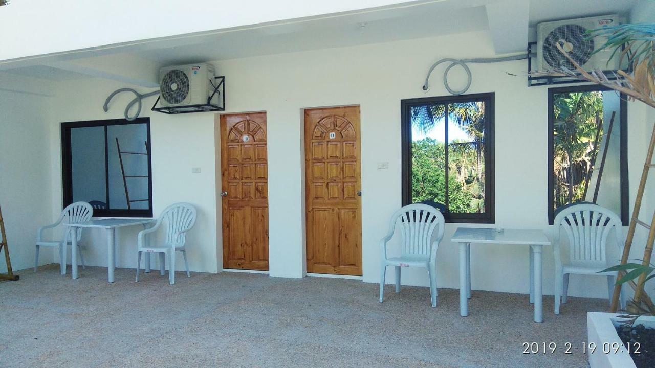 Jalyn'S Resort Sabang Puerto Galera Kültér fotó